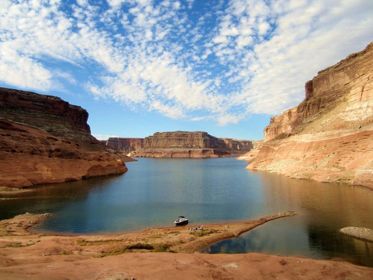 Local View Pet Friendly Boat Parking Close To Antelope Canyon Horseshoebend Пейдж Екстериор снимка